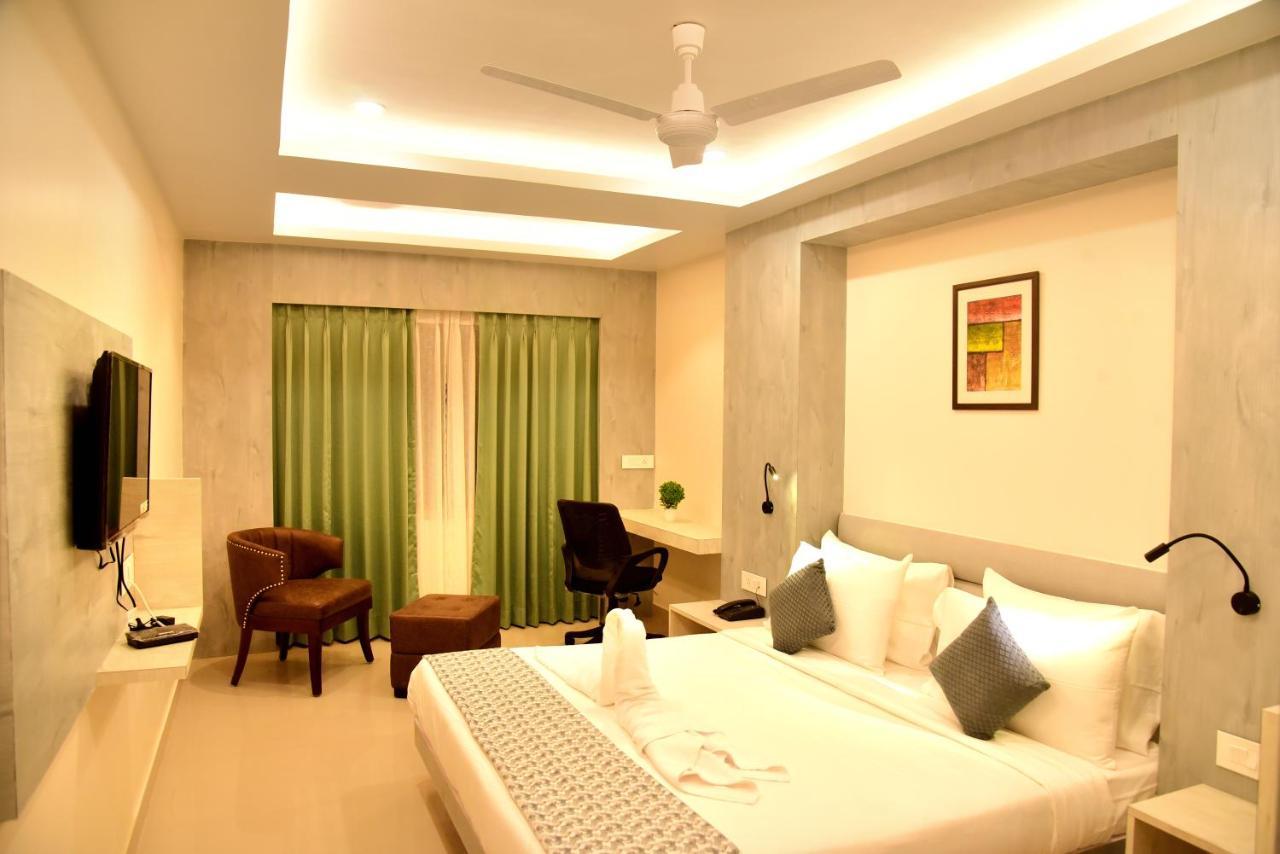 Hotel Rishiraj, Nagaon Nagaon  Екстер'єр фото